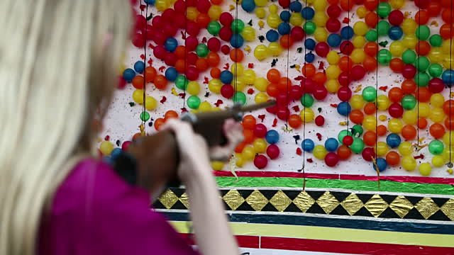 balloon-shooting-mehendi-games