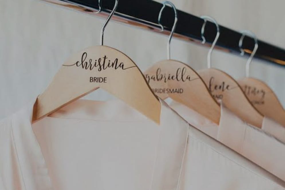 Customized hangers